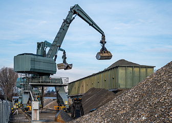 Машинист вагоноопрокидывателя